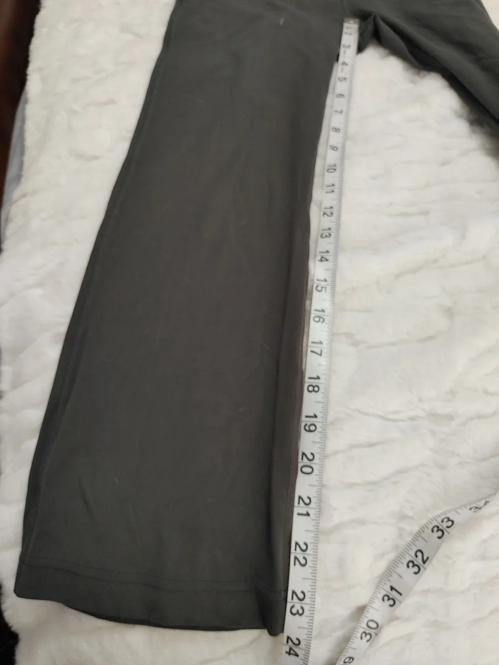 lululemon athletica High-Waist Align Straight Crop Leggings in Dark Gray 4